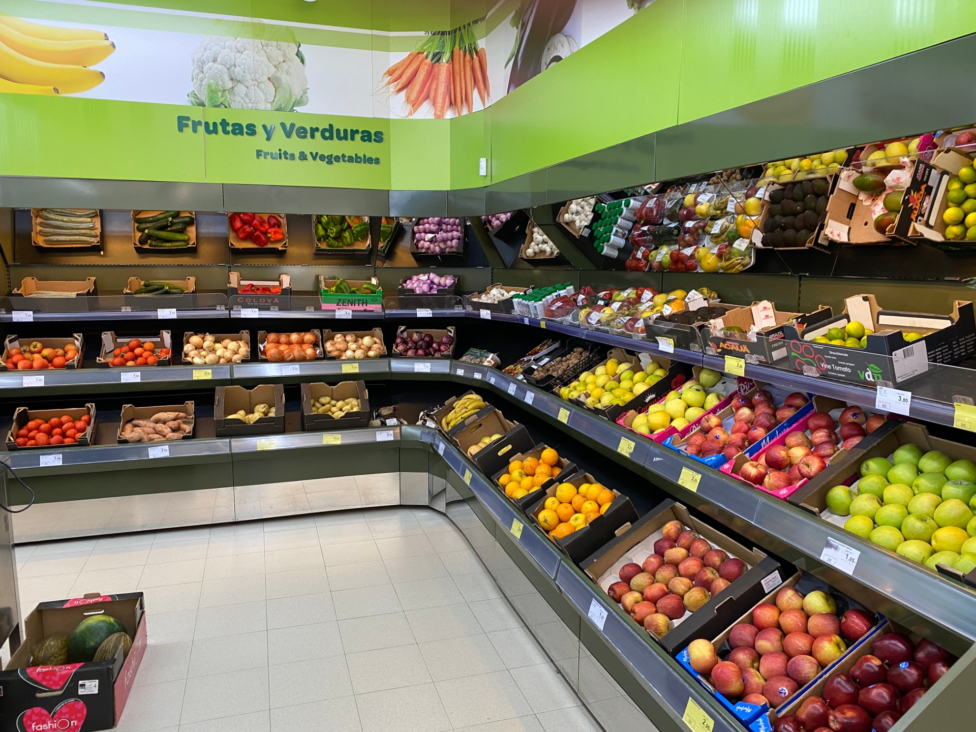 Supermarkt op wandelafstand (100M)